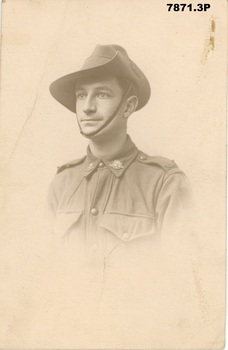 Unidentified soldier from Dawson collection