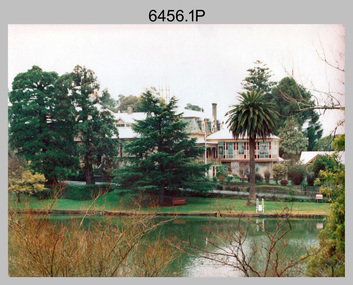 Army Survey Regiment’s Fortuna Villa and surrounding facilities.c1985.