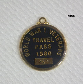WW1 Travel Pass metal badge.