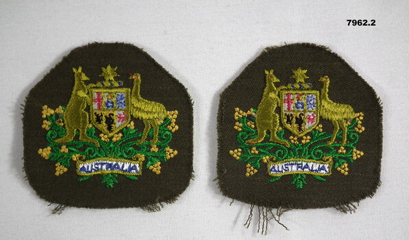 Two rank insignia (WO1) patches featuring a multi coloured Australian Coat of Arms.