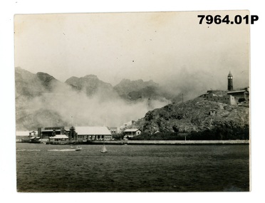 1940 06 Aden after being bombed by Italians  Hobart was in Aden.jpg