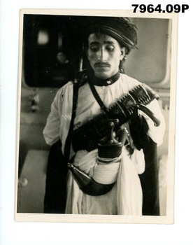 1940 Yemeni prince official guard .jpg