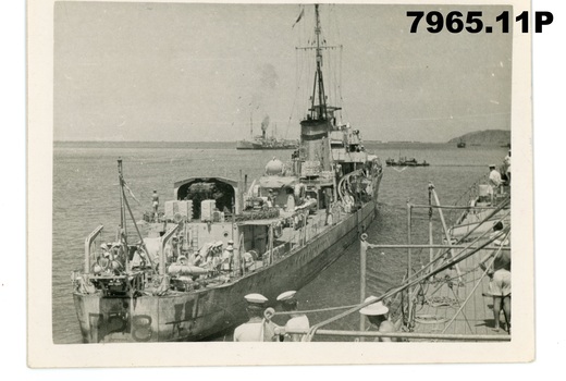 1941 12 HMS Kandahar  sunk December 1941.jpg