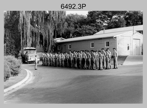 Lithographic Squadron Group Photo Army Survey Regiment, Fortuna, Bendigo, 1977.