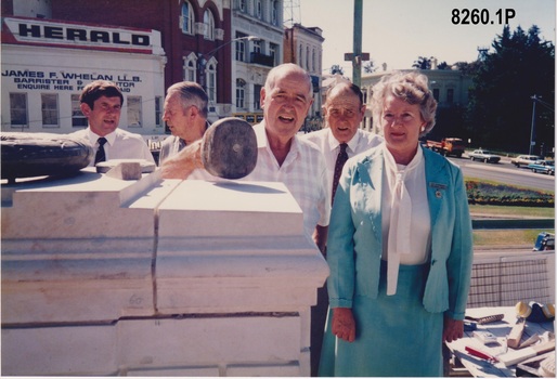 Restoration works on Bendigo cenotaph