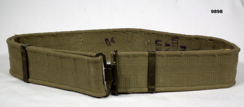 Light brown webbing Army uniform belt.