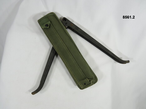 Narrow Carry pouch for Rifle Bipod.