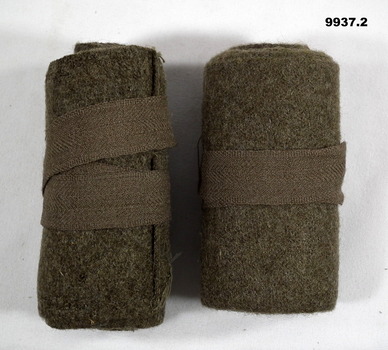 Pair of Army green Puttees.