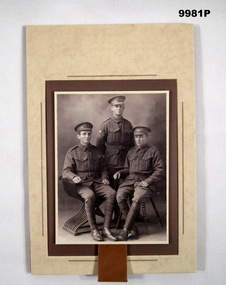 Portrait photograph of three WW1 soldiers.