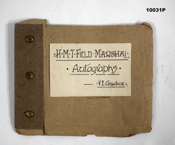 Album - BOOKLET OF AUTOGRAPHS & PHOTOGRAPHS