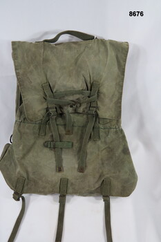 Green, field back pack