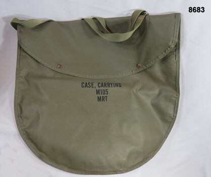 Case carrying M105 MRT