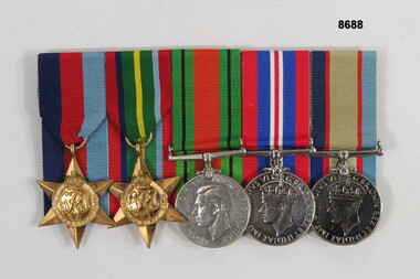 Medal set of five (5) WW2.