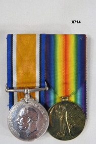 Medal set of two (2) WW1.