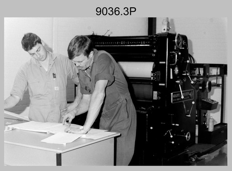 Lithographic Squadron IET Photo Tech and SUB4 SGT Training Courses at the Army Survey Regiment, Bendigo. 1989-1990.