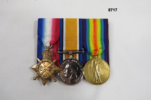 Set of three (3) medals WW1.