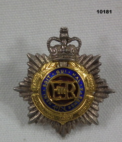 RAASC Officer's metal collar badge.