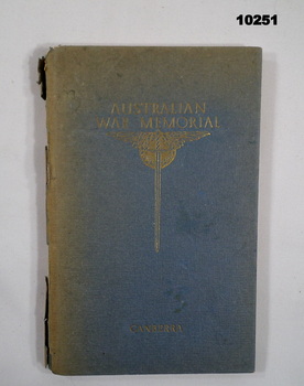 Book - Visitors Guide to Australian War Memorial.