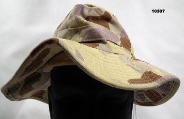 Desert Camouflage, large brimmed bush hat.