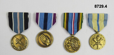 Medal set of four (4) USA medals.