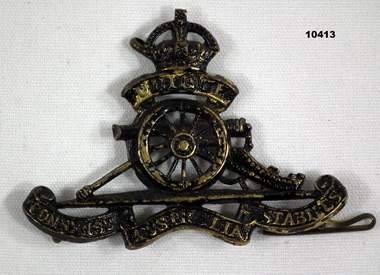 Badge, Artillery blackened from WW1