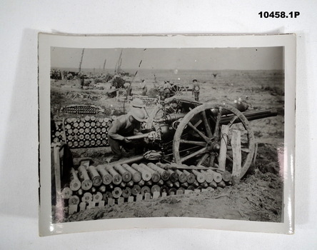 Photos of trench soldiers WW1.