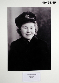 Photograph, black and white, portraits from cWW2.