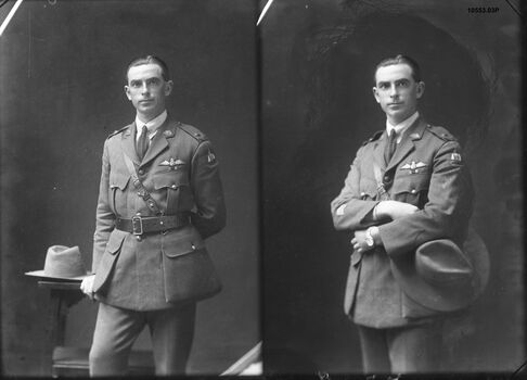10553.03P An officer of the Australian Flying Corps, displaying the British War Medal, issued mid-1919.        