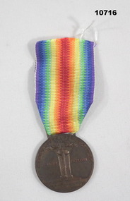 WW1 Italian Victory Medal.
