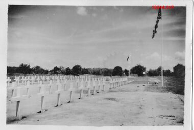 10644.01P Adelaide River war cemetary NT