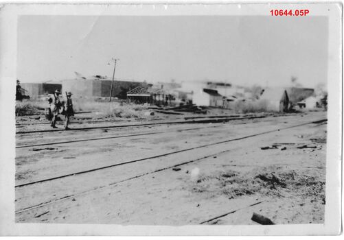 10644.05P Darwin after bombing