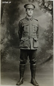 Photo postcard of F Hardie WW1
