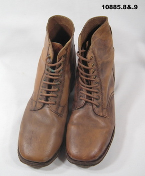 Replica Army Uniform, WW1. Boots.