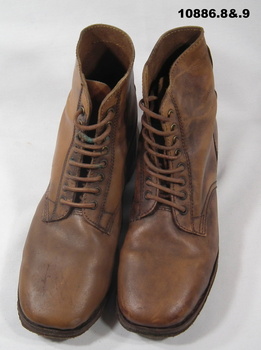 Replica Army Uniform for WW1. boots