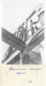 11093.05P 2/38th and 2/16th Battalion men in Darwin and New Guinea