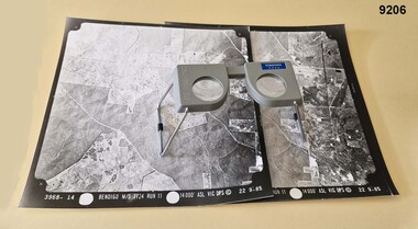 Handheld air photograph stereo viewer
