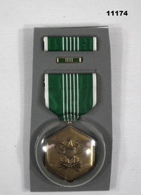 Award - MEDAL, VIETNAM