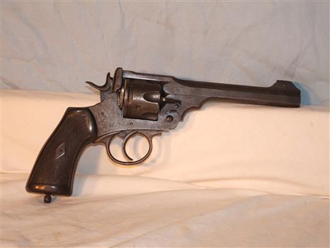 Pistol, Webley MkVI, 0.455" carried by Lawson in Beersheba Charge