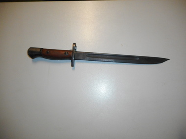 Bayonet for Owen without scabbard