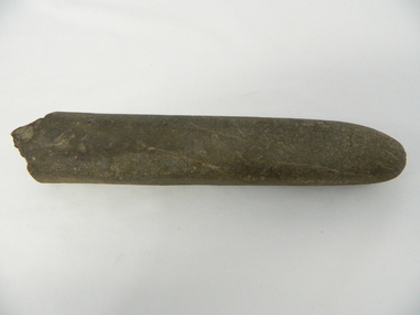 Grinder / Pounding Stone, Dhudhuroa language Aboriginal tribe, pre British/European colonisation