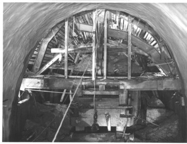 Photograph during construction of West Kiewa tunnel, 'Timbering in West Kiewa Tunnel', c1947
