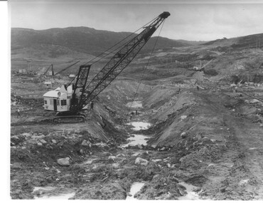 Photograph Rocky Valley Dam Excavations, Rocky Valley Dam Wall Excavation, c1947-48