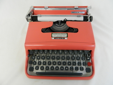 Typewriter Mechanical Portable, 1950s