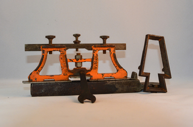 Sharpener Saw Raker/Jointer, early 1900s