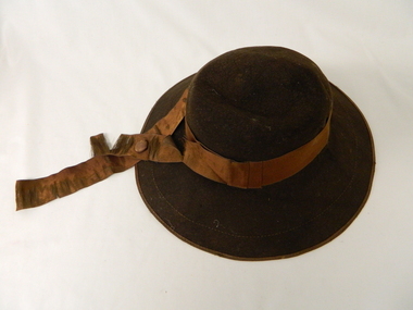 Hat Child's Felt, Circa mid 1900's
