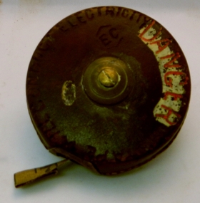 Tape Measure 33ft, Early to mid 1900's