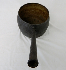 Saucepan, circa mid to late 1900's