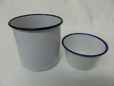 Enamel Bowl x 2