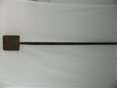 Spade - Long handled