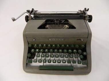 Typewriter - Manual, c1966